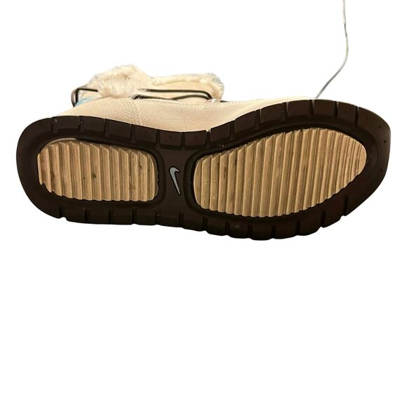 Vintage Nike Winter Boots Women 10 Y2K Fur Lined Suede Snow Boot 311959-172 - Picture 6 of 8